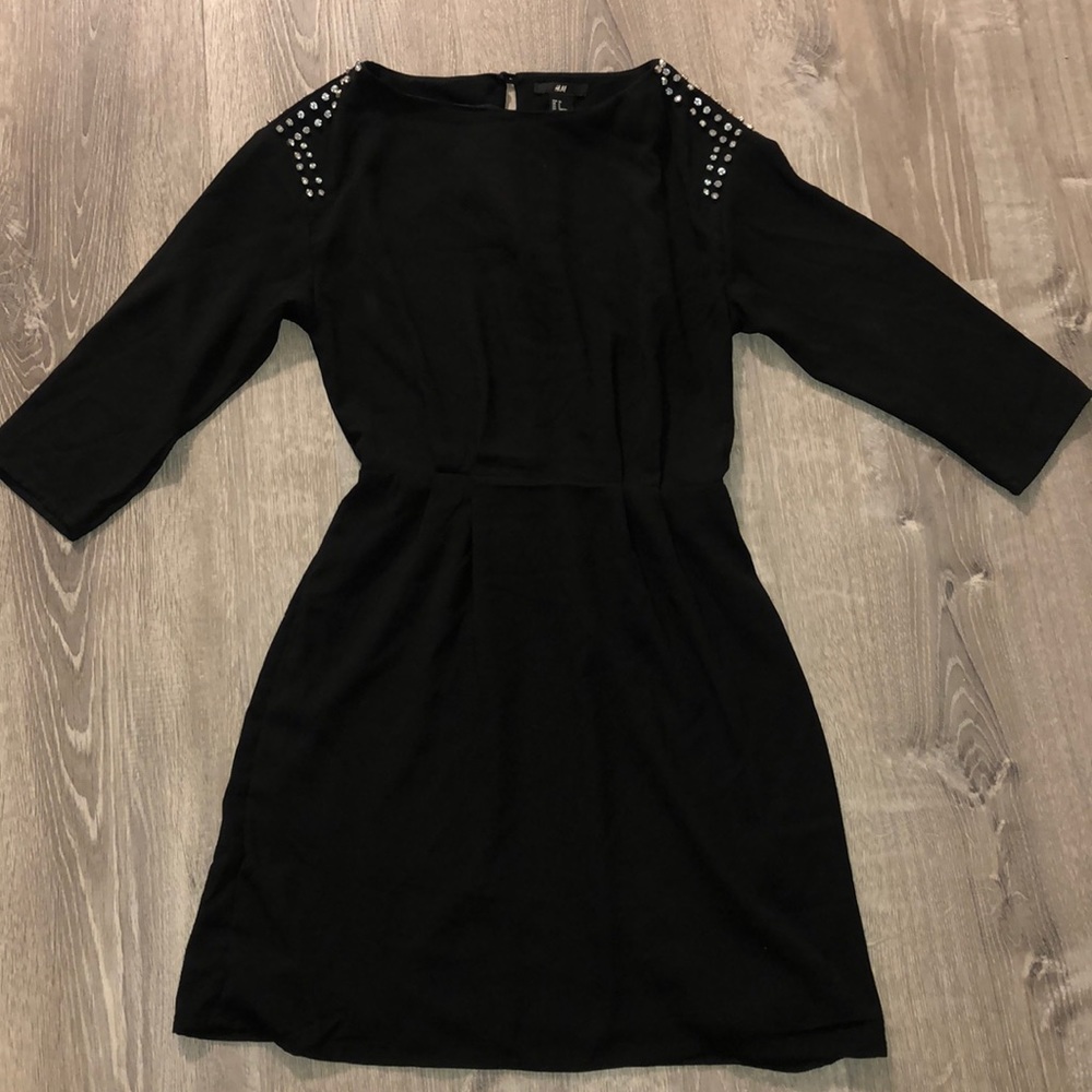 H& M BLACK BEADED quarter sleeve DRESS